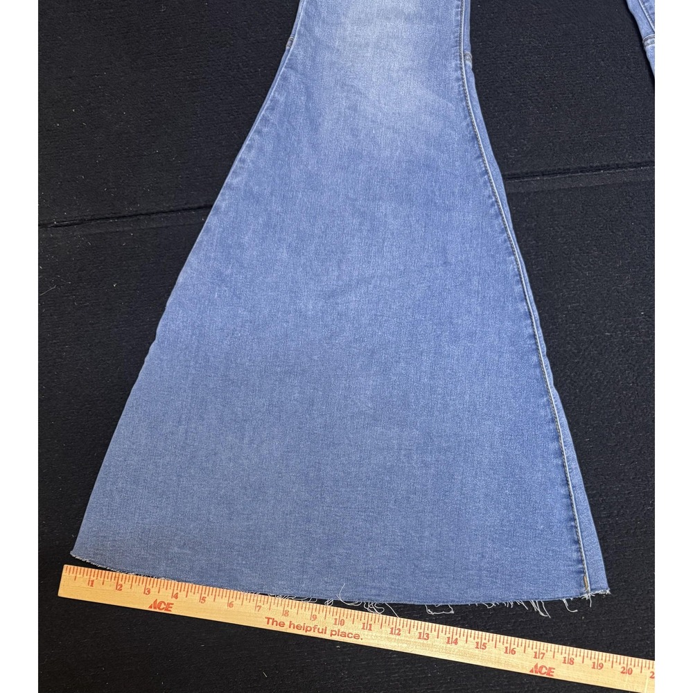 We The Free Free People Jeans 26 Extreme Flare Bell Bottom High Rise Raw Hem - Picture 11 of 14